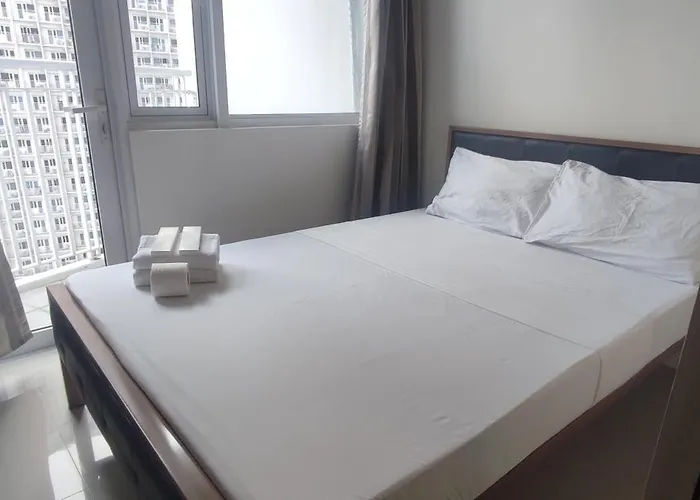 Linda's Manila